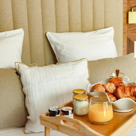 Les Gites De Laure - L'Eden Romantique, Chambres Hotes, Spa Prive, Couloir De Nage, Adults Only Malves-en-Minervois Eksteriør billede
