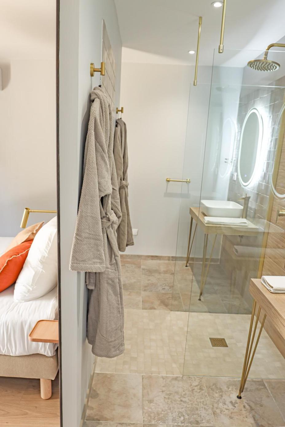 Les Gites De Laure - L'Eden Romantique, Chambres Hotes, Spa Prive, Couloir De Nage, Adults Only Malves-en-Minervois Eksteriør billede