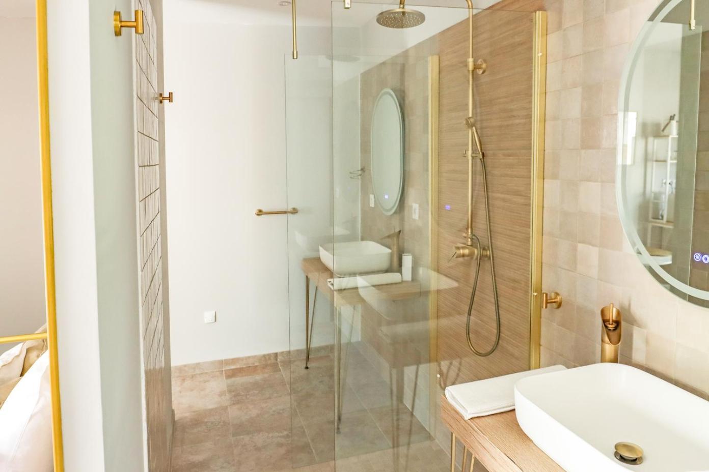 Les Gites De Laure - L'Eden Romantique, Chambres Hotes, Spa Prive, Couloir De Nage, Adults Only Malves-en-Minervois Eksteriør billede