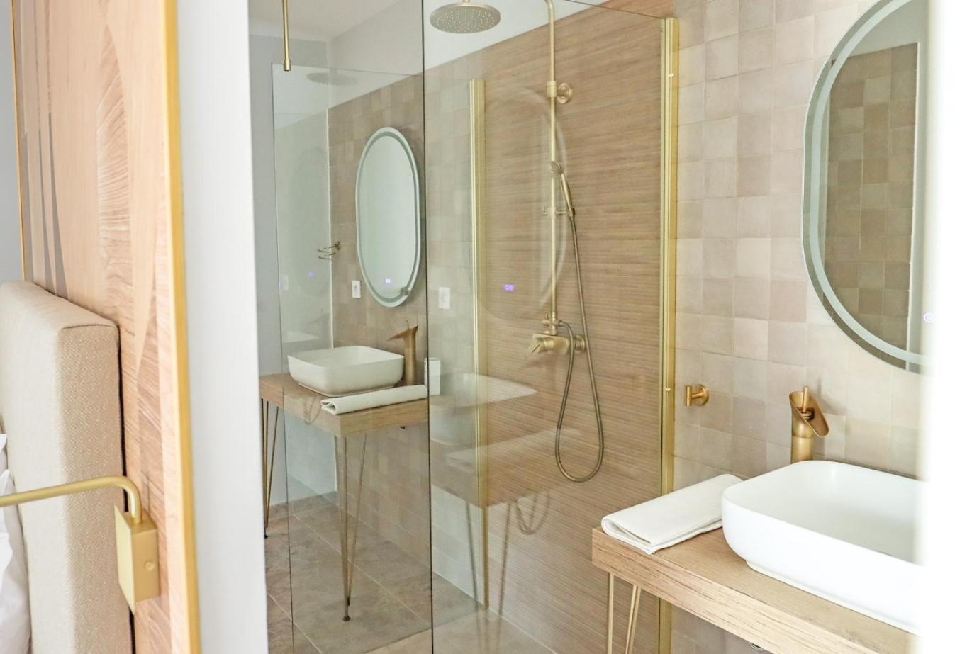 Les Gites De Laure - L'Eden Romantique, Chambres Hotes, Spa Prive, Couloir De Nage, Adults Only Malves-en-Minervois Eksteriør billede