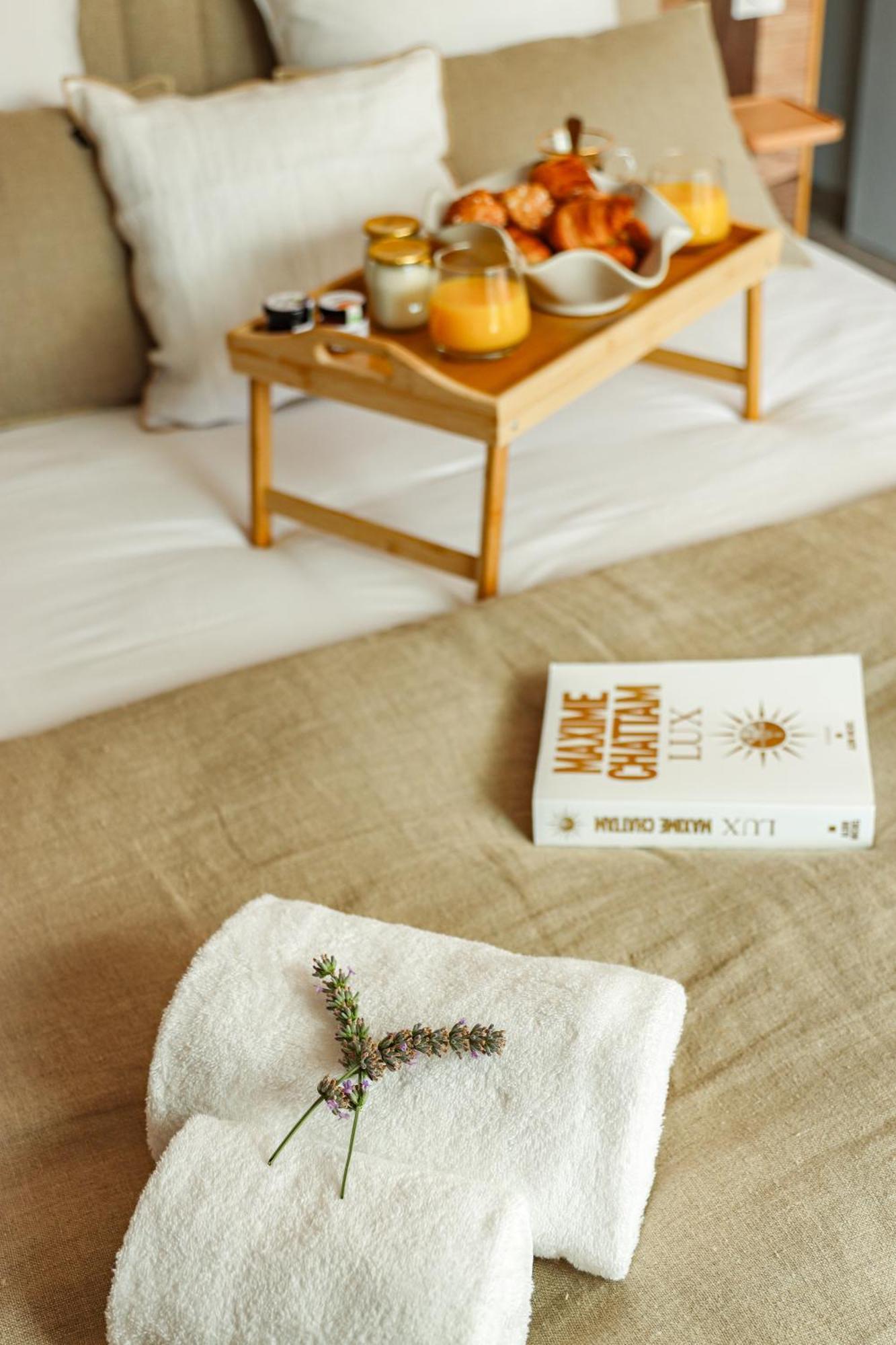 Les Gites De Laure - L'Eden Romantique, Chambres Hotes, Spa Prive, Couloir De Nage, Adults Only Malves-en-Minervois Eksteriør billede